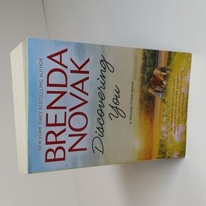 Book: Discovering You by Brenda Novak